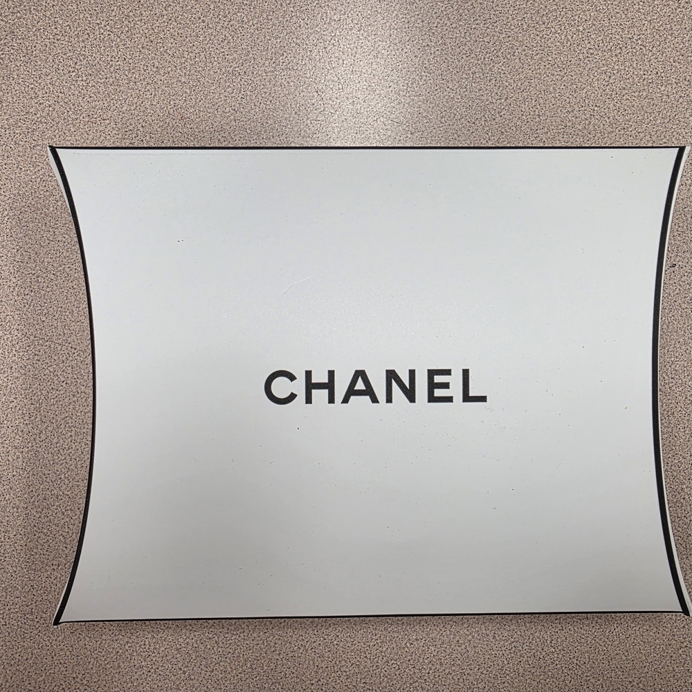 CHANEL Box - White and Black.